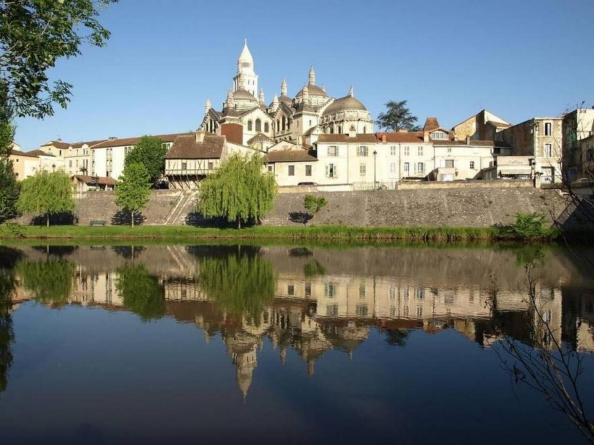 Appartement En Centre Ville Historique Périgueux Esterno foto
